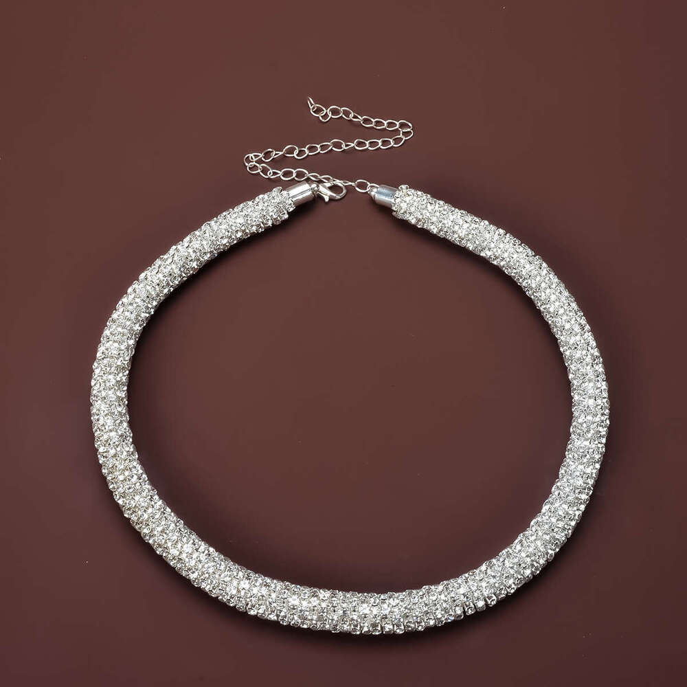 Exaggerated Rhinestone Necklace for Women Versatile Choker Personality Jewelry Dia Tube New Style Sparkling