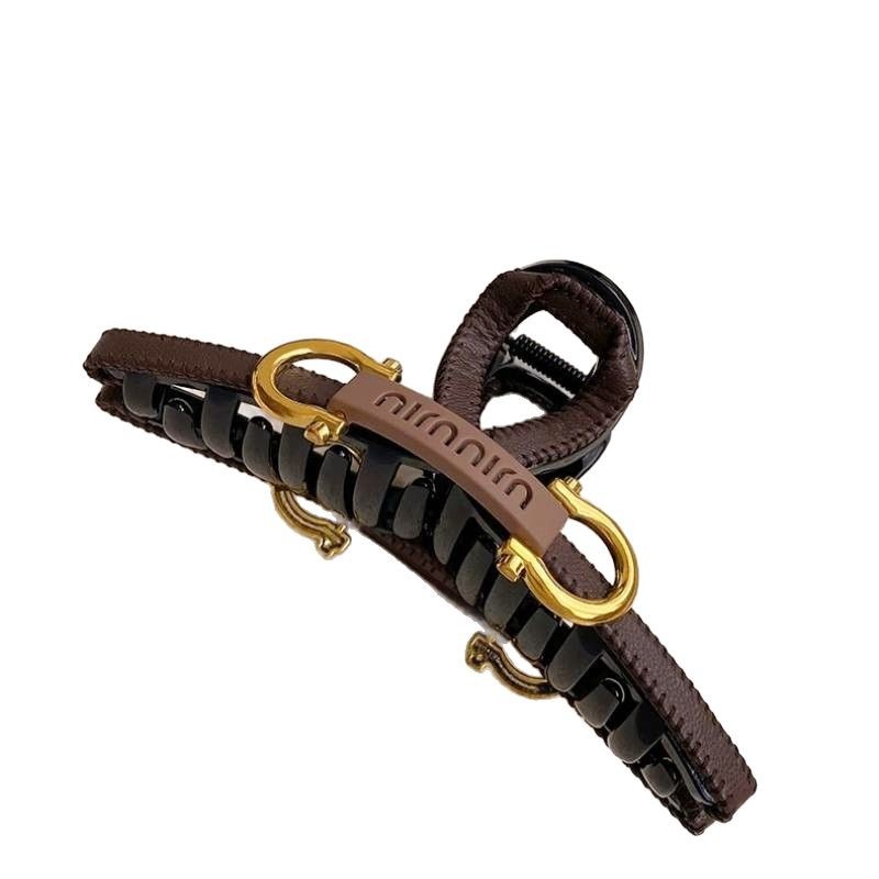High-end Temperament Leather Large Shark Clip New Hair Clip For Women Luxury And Fashionable Hairpin For Ponytail At The Back Of The Head