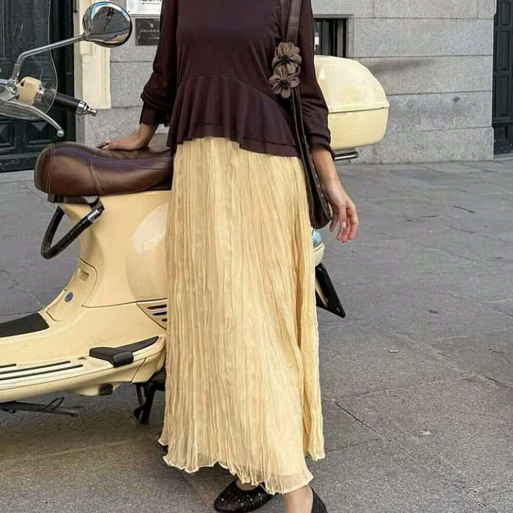 New Summer Women's Mid-Length Casual Vacation Yellow Pleated Skirt B5