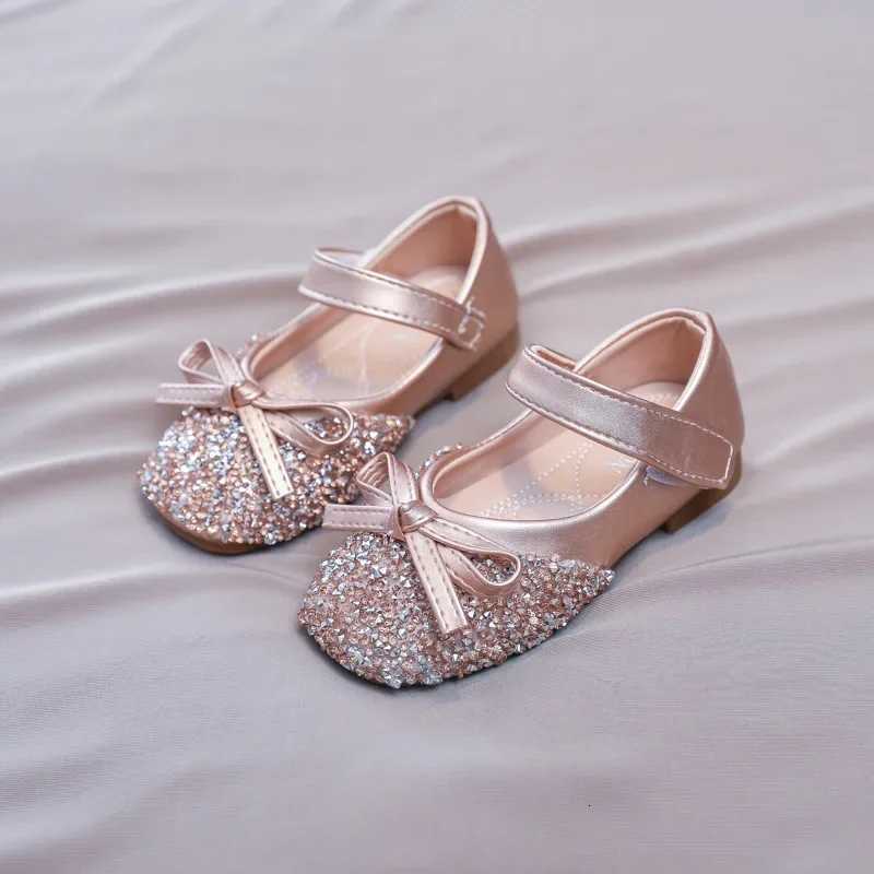 Luxury Girl Shoes Rhinestone Chic Childrens Leather Shoes Spring Autumn Bowknot Kids Fashion Princess Casual Flat Shoes XJ250724