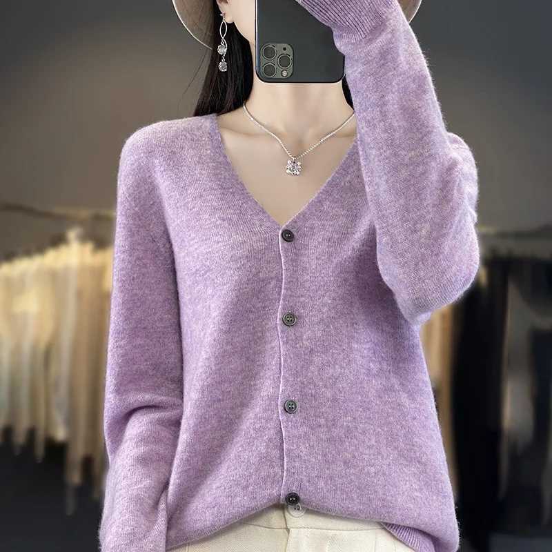 Autumn and Winter 100% Wool V-neck Knitted Cardigan Basic Versatile Coat Womens Elegant Sweater Loose Long Sleeve Top WQ015 X250724