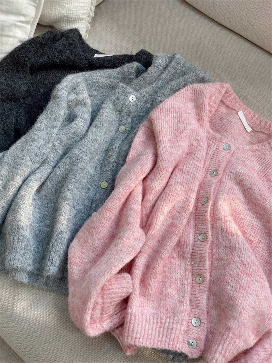 Women Crop Cardigan for Spring Fall Solid Color Crew Neck Long Sleeve Button Down Sweater Female Casual Knitwear for Streetwear X250724