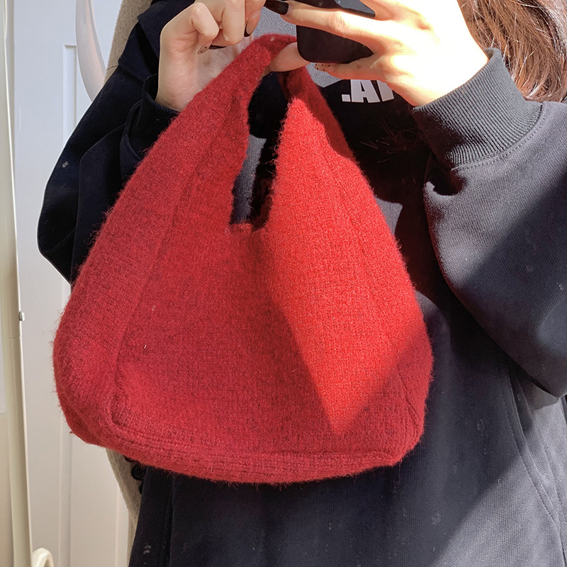 Elegant Womens Designer Handbags Classic Style with Multiple Colors