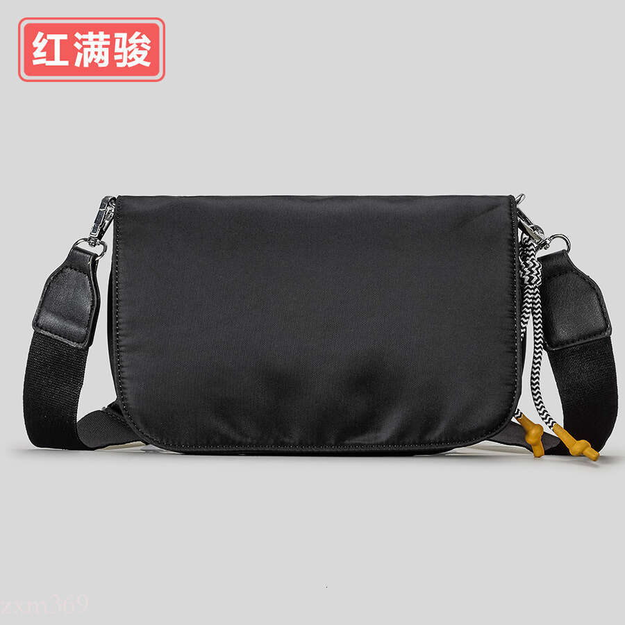 Trendy Brand Casual Outdoor Sports Single Crossbody Versatile Phone Lightweight Wide Shoulder Strap Flap Small Square Bag for Women