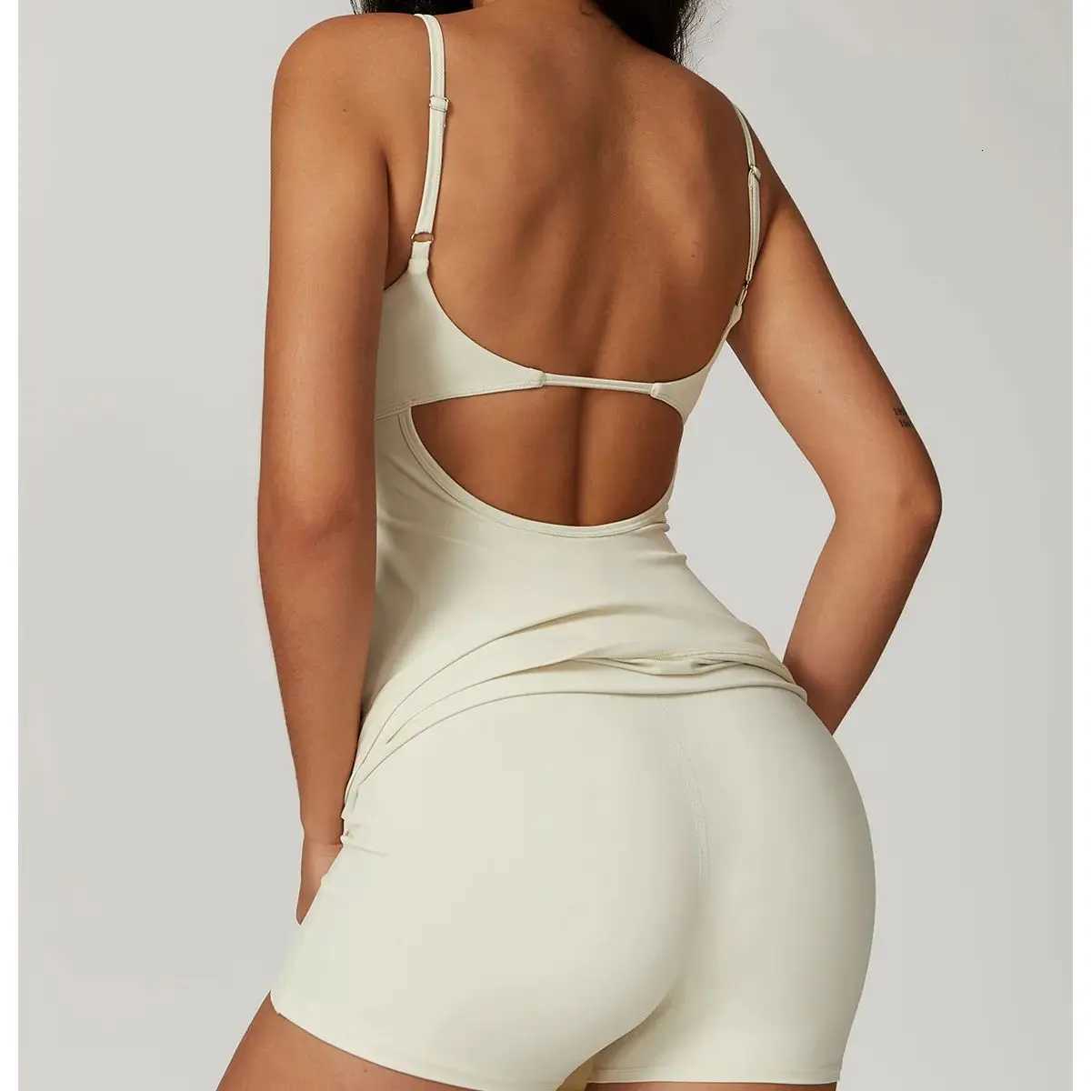 Womens Sports Beautiful Back Dress Removable Chest Cushion Breathable Outdoor Yoga Tennis Skirt Sexy Woman Yoga Sport Clothes XJ250724