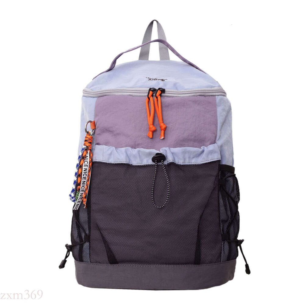 New Lightweight Outdoor Hiking Mountaineering Travel High-Looking Large Capacity Casual Backpack