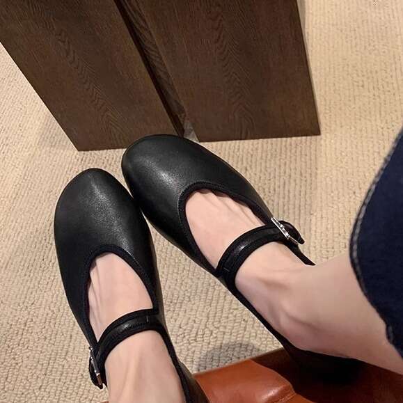 Designer Flat Soft Sole Single 2025 Spring Round Toe One Strap Shallow Mary Jane Shoes Women High-end Feel