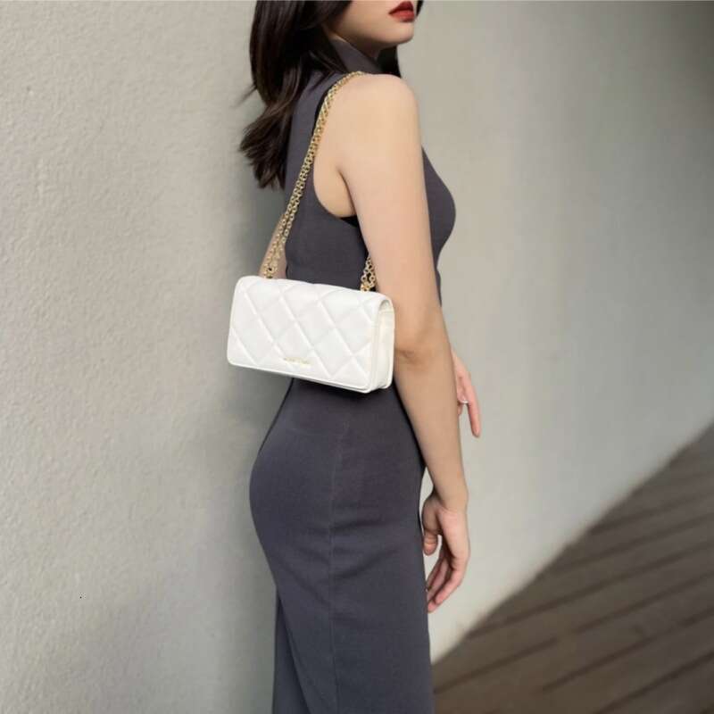 Designer Luxury Evening Diamond Spring and Summer Fragrance Style CK6-1064446124Oil Painting Diamond Chain Wallet Small Square Women's Evening Ba