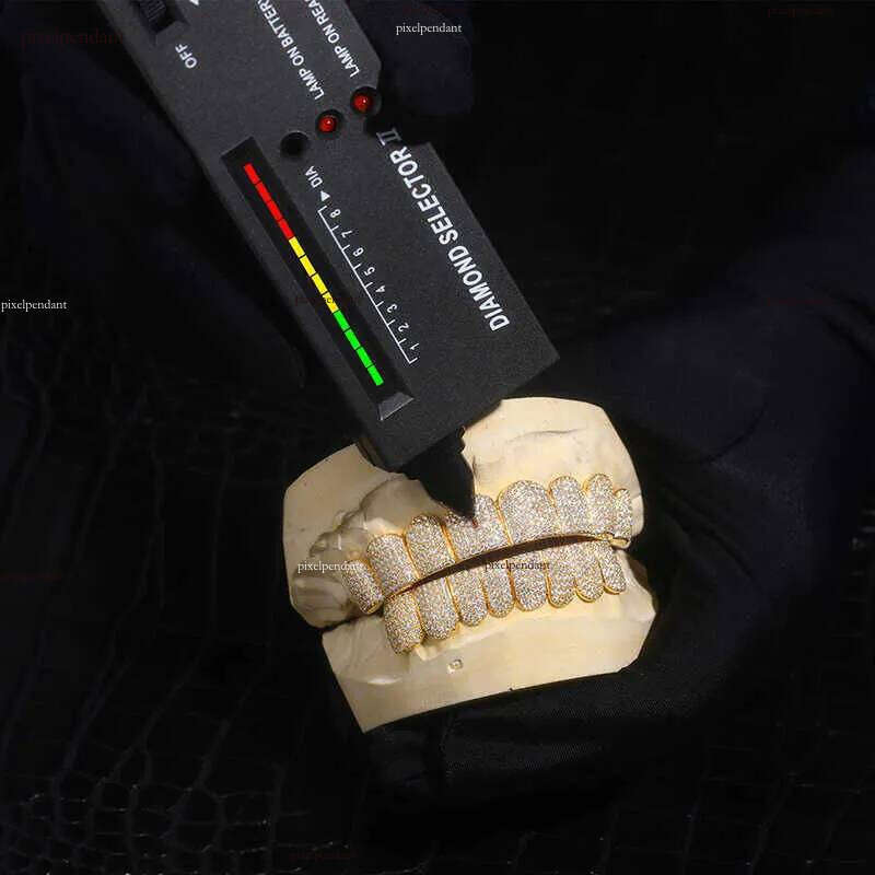Hip Hop Piercing Jewelry Custom Gold Plated Sterg Sier Opal Moissanite Dia Iced Out Grillz for Teeth