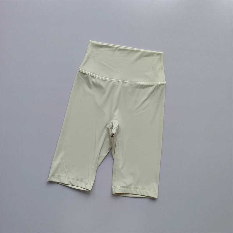 igh Waisted Gaoshi Thread Nude Sports Running Yoga Capris Womens Quick Drying Fitness Running Shorts Summer Hot Shorts XJ250724