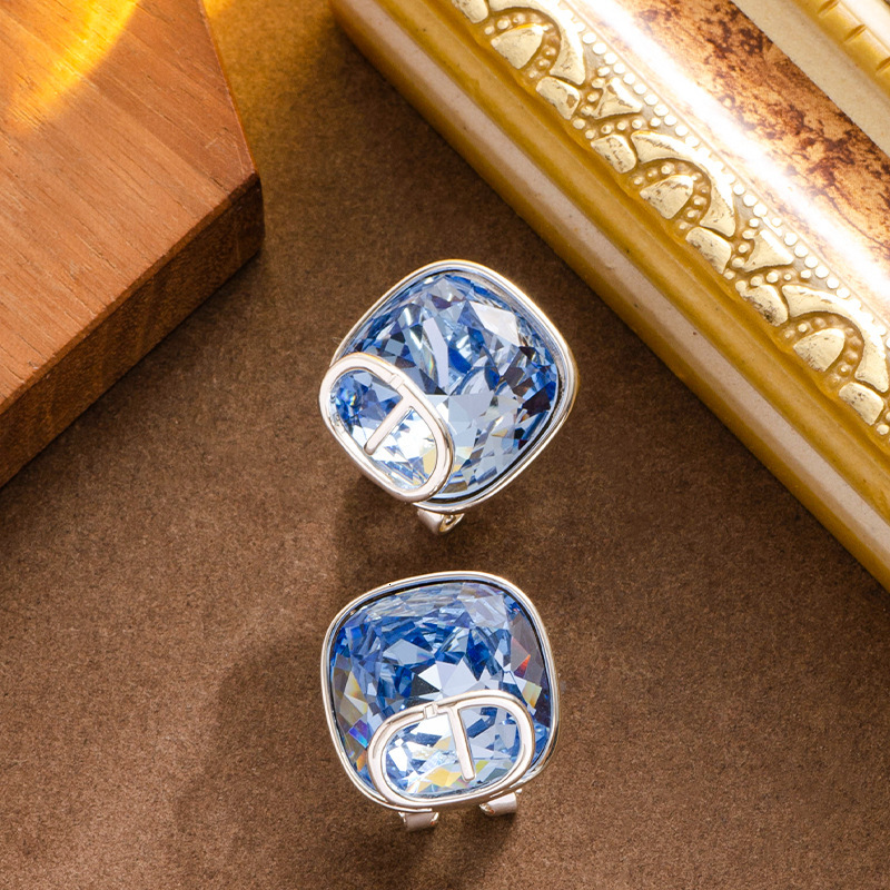 Fashion Simple Inlaid Klein Blue Crystal Letter Earrings for Women High-end Light Niche Sier Needle Ear Jewelry
