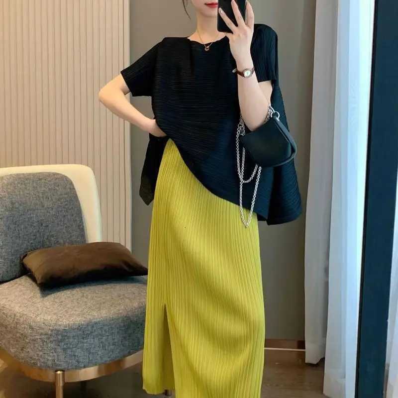 All-match Summer Loose Striped Round Neck Spliced Slanted Top X250724