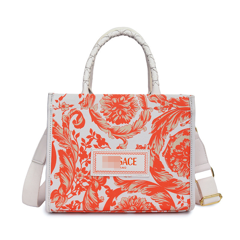 Designer Fashion Shoulder 2025 New Monogram Embroidered Letter Tote Versatile Commuter Handbag Crossbody Light Luxury Women's Bag