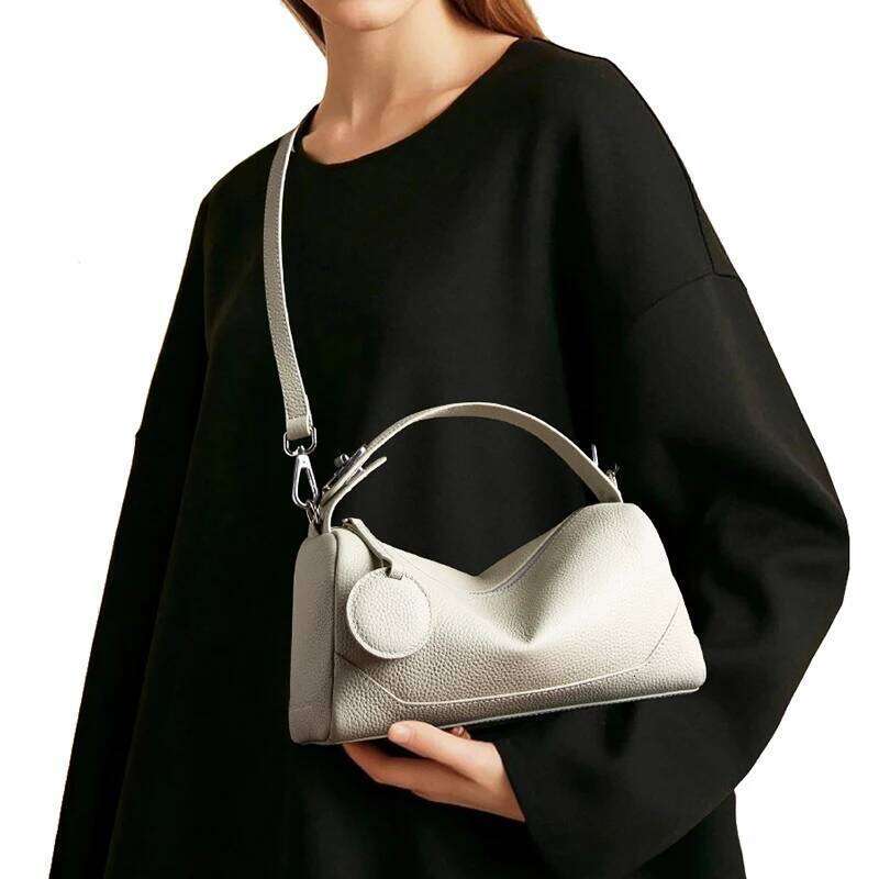 Luxury designer niche new shoulder vegetable tanned cowhide handbag Boston style women's armpit bag