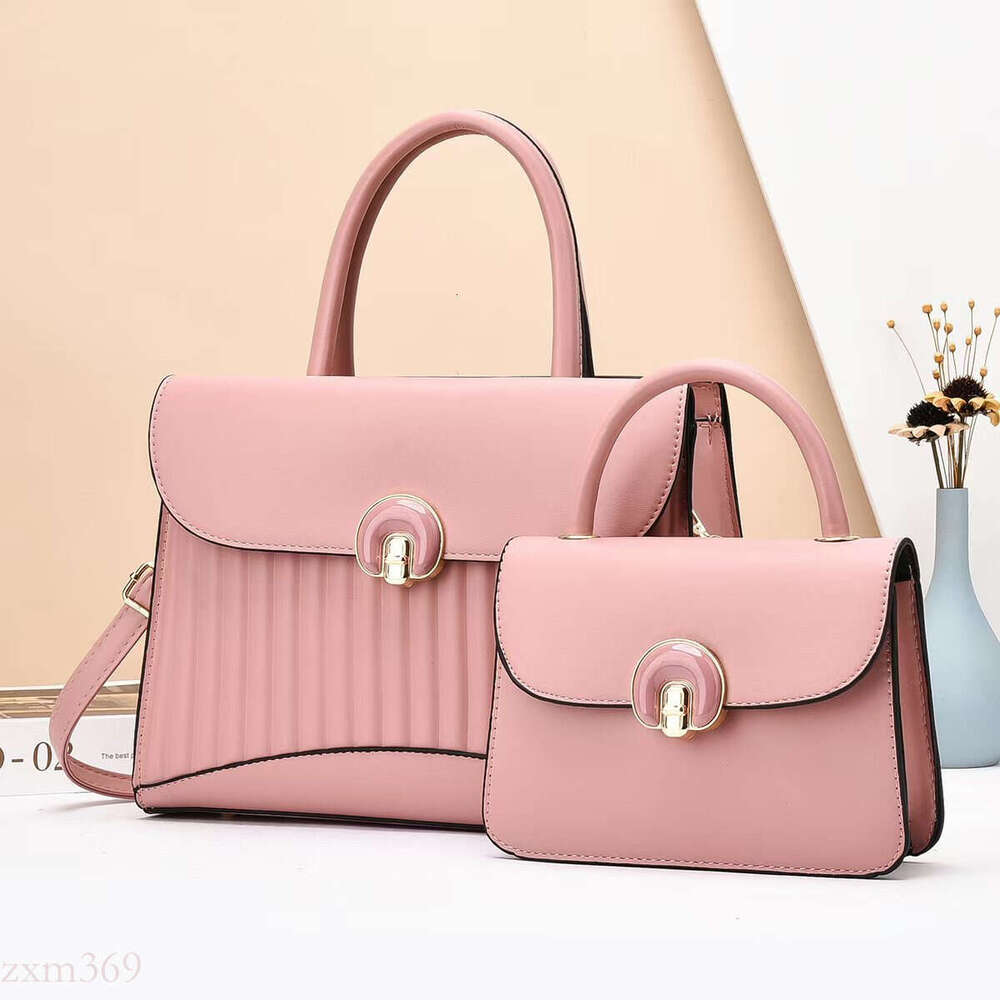 Autumn Winter Handbag 2024 New Fashion Versatile Elegant Large Korean Style Trendy Single Shoulder Crossbody Women's Mother Bag