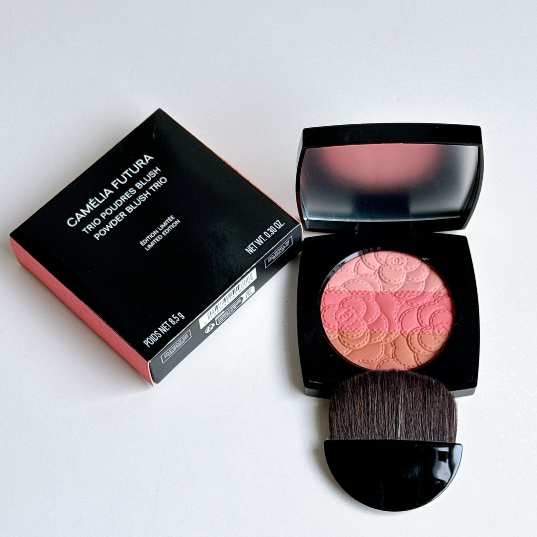 Three-color Blush Matte Pearlescent Contouring and Long-lasting Powder Delicate Three-Color Rouge