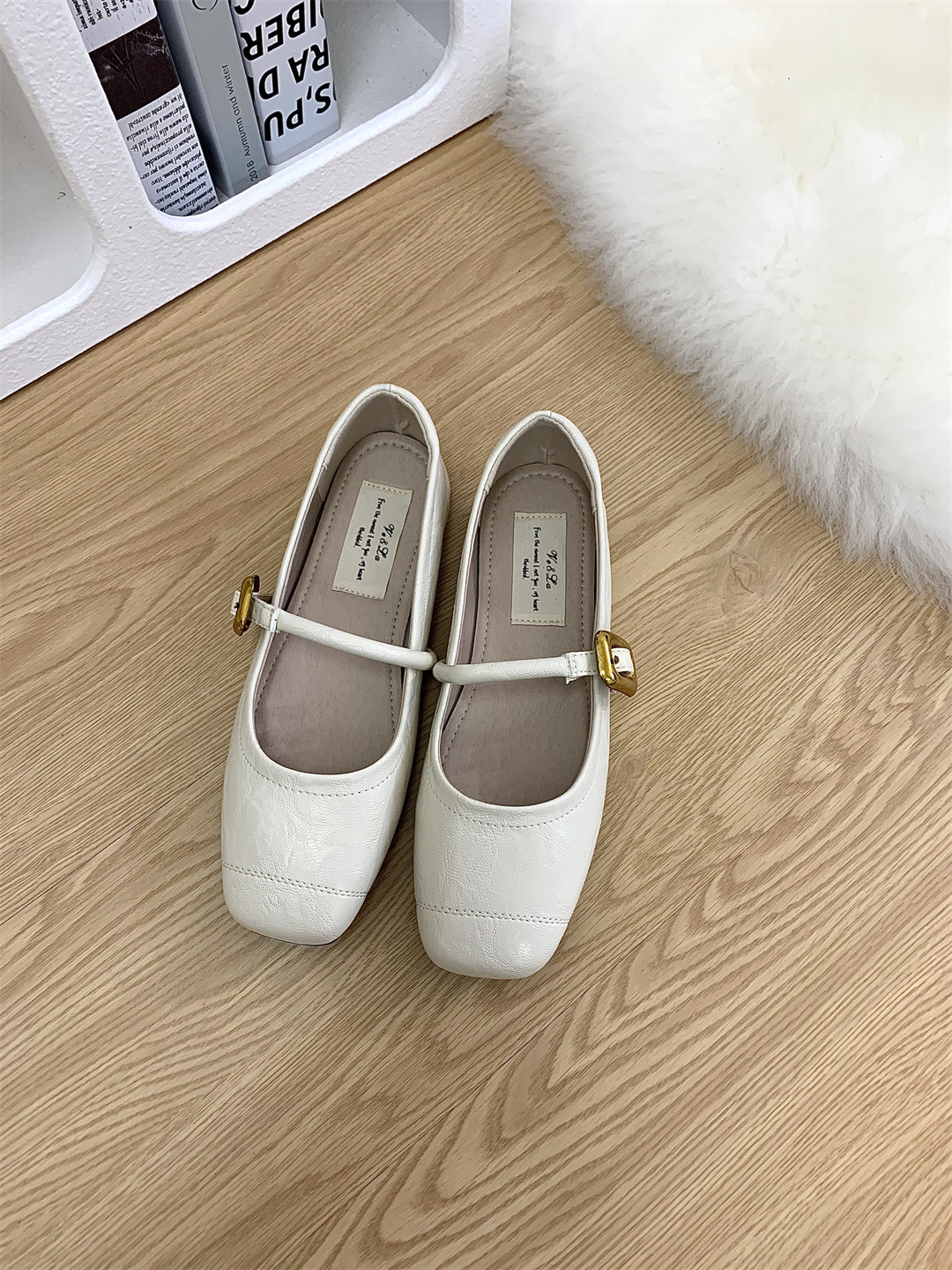 Korean Style Versatile One-Strap Silver Women's Summer French Mary Jane Flat Small Leather Shoes ddmythur