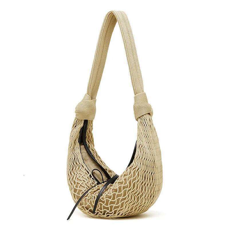 Versatile Color Blocking Fishing Woven Women's Spicy Niche Fashion 2025 Runway Design Horn Net Bag Weaving