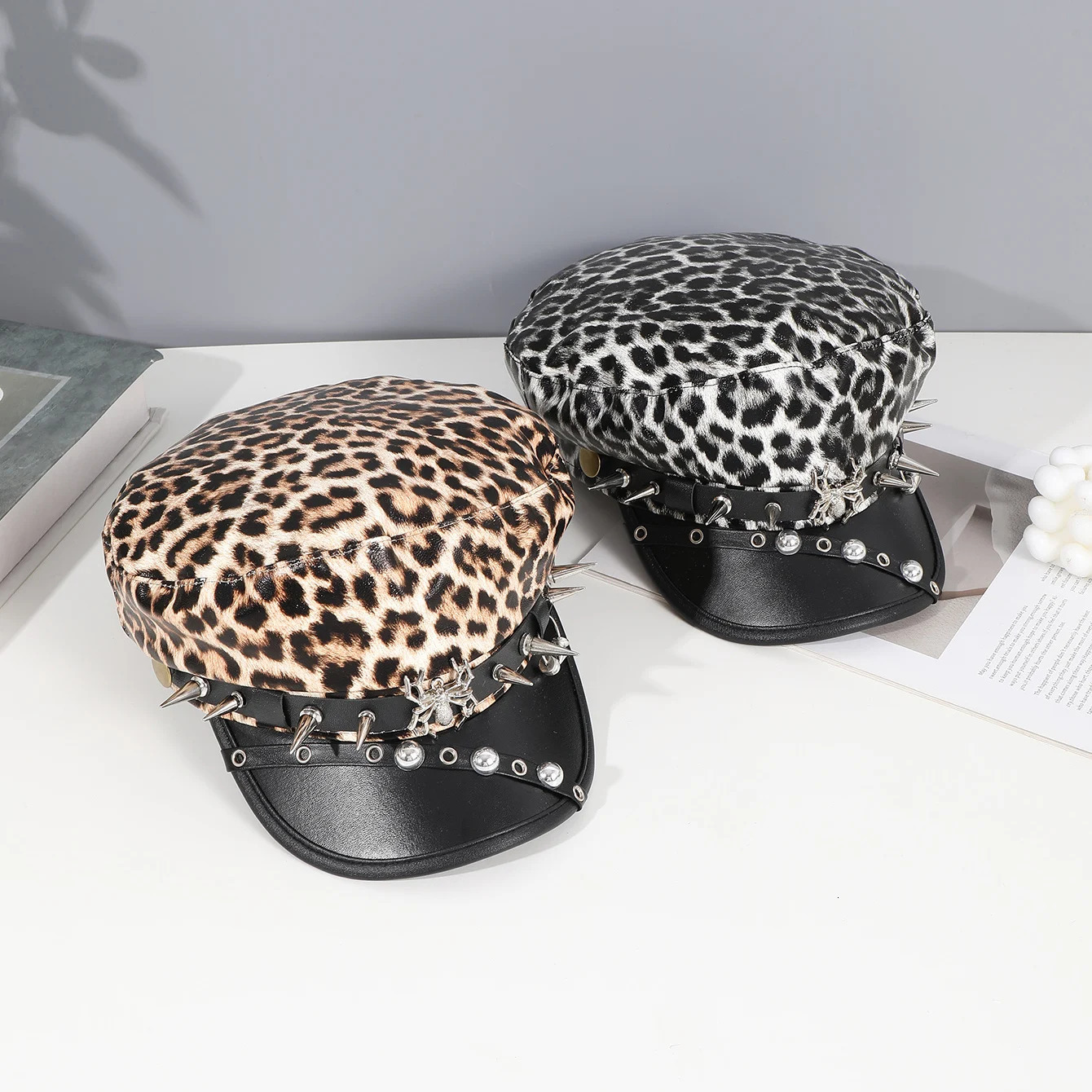 Sweet cool Spice Girl style riveted spider hoop PU leather sboy hat Y2K fashion trend shopping face small beret 250723