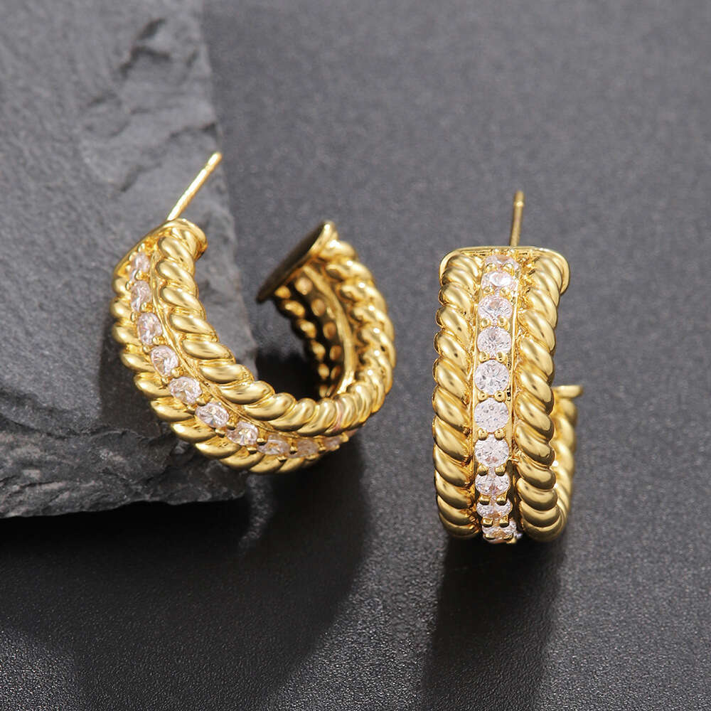 Vacuum Electroplating Gold Plated Korean Style C-shaped Hoop Twisted Steel Peptide Round casual Earrings for Women