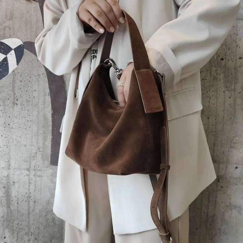 Luxury designer niche retro fashion high quality matte suede shoulder messenger bag casual simple multi-functional brand women