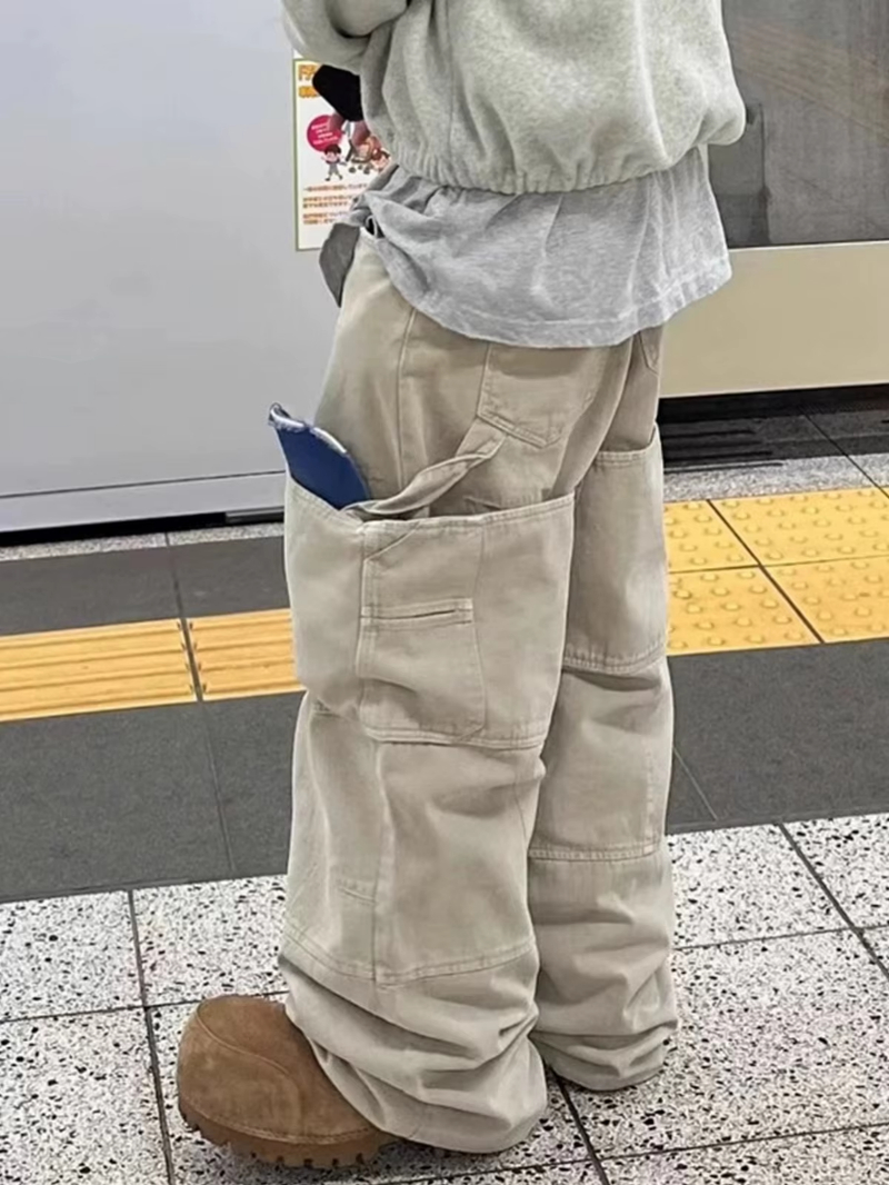 MIJKO Streetwear Knee Pleated Silhouette Baggy Cargo for Men Solid Straight Casual Trousers Oversized Multipockets Pants Z260315