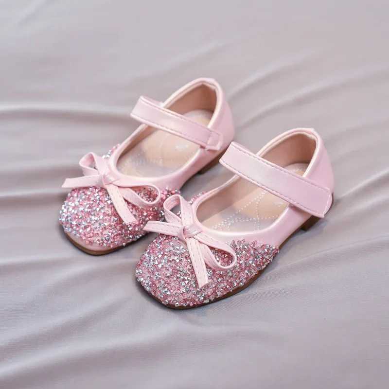 Luxury Girl Shoes Rhinestone Chic Childrens Leather Shoes Spring Autumn Bowknot Kids Fashion Princess Casual Flat Shoes XJ250724