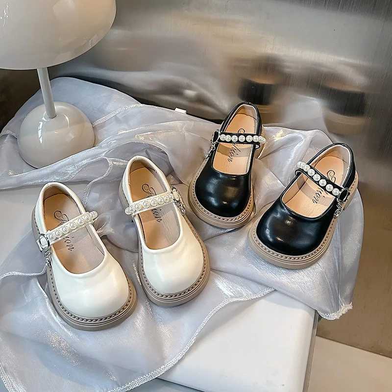 Girls Leather Shoes Round Toes Kids Princess Shoes Soft Sole Comfortable 2025 Brand New Children Performance Shoes Mary Janes XJ250724