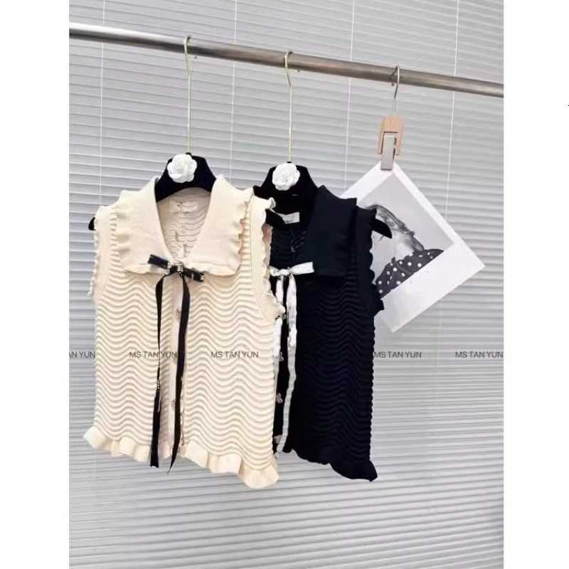 Bow Knitted Vest for Women Summer Love Button Doll Collar Black Ears Flying Sleeves Ice Silk Top X250724