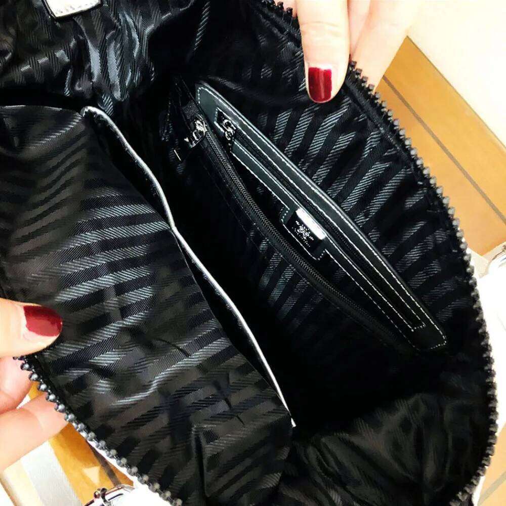 Fashion Brand Women Dia Leather Shoulder Bags Large Capacity Handbags Sequins Black Retro Crossbody Tote Bag