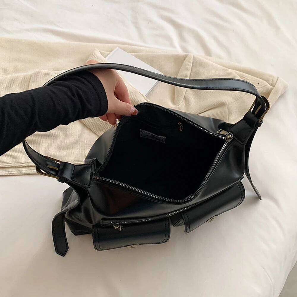 High Quality Ladies Crossbody Women Leather Solid Underarm Bags Winter Vintage Large Shoulder Multi Pocket Messenger Bag