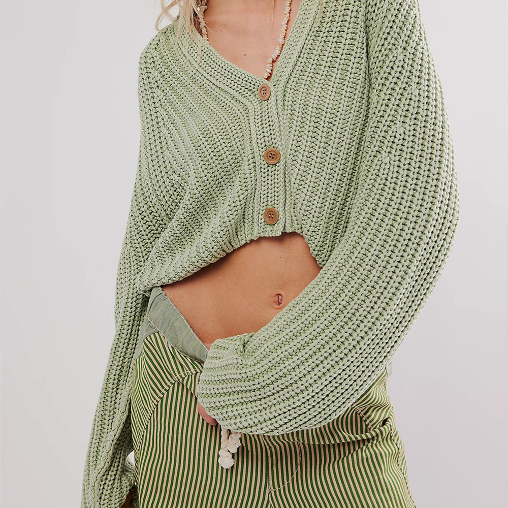 Free shipping designer sweater for women Fashionable and minimalist sweater for slimming and slimming knitted base sweater