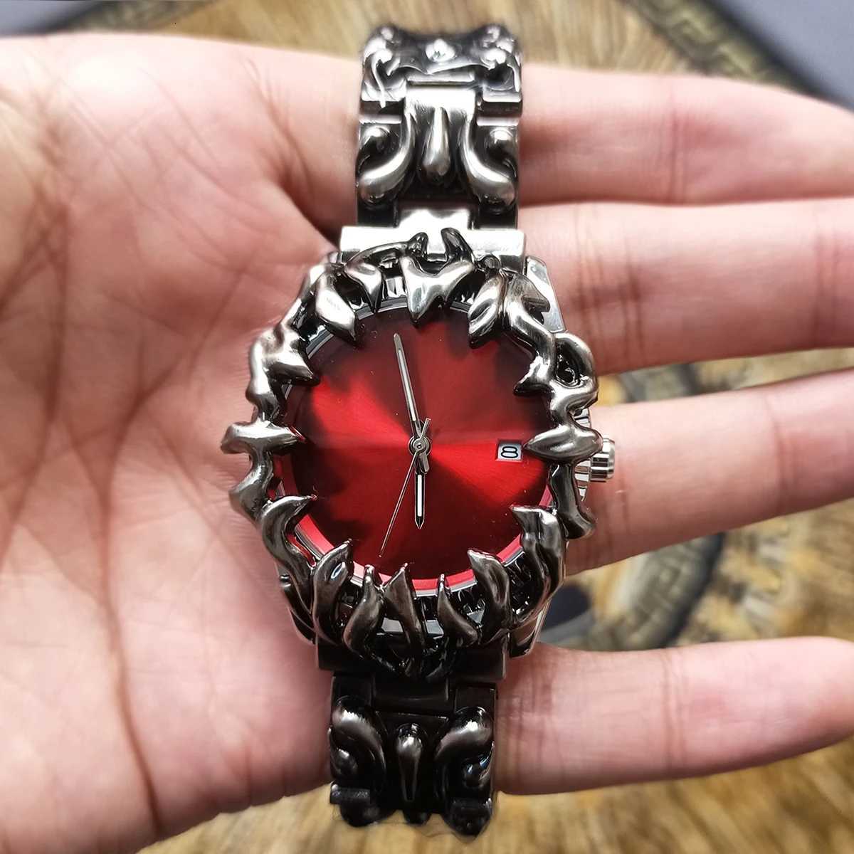 New Medieval Old Style Watch Men Creative Design Steel Waterproof High Quality Unique Style Fashion Quartz Wrist Watch for Men W250724