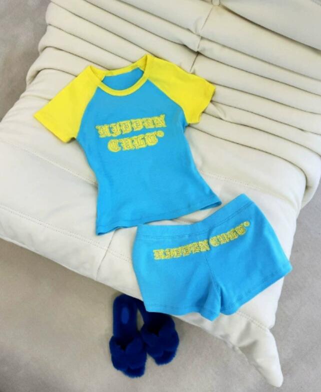 Women's Two Piece Pants Y2K Fashionable Casual Crop Top Suits Womens Summer Embroidered Letter Mixed Color Short Slve Slimming Fit and Shorts Stylish Y241213JFT2