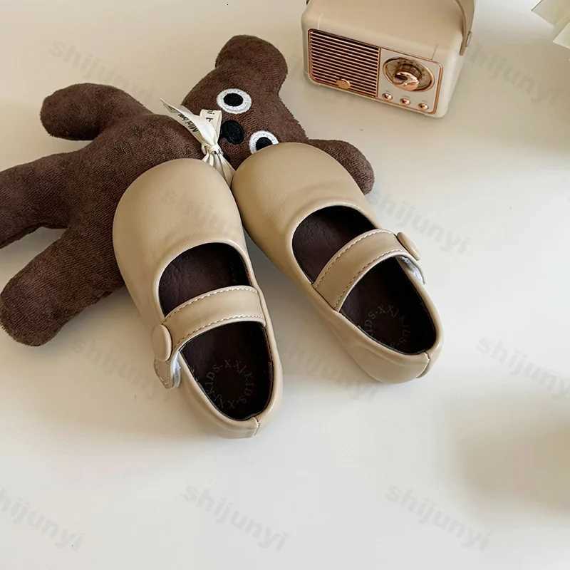 Girls Flats Soft Sole Comfort 2025 New Kids Pu Leather Shoes Non-slip Hook loop Children Princess Shoes Solid Color Versatile XJ250724