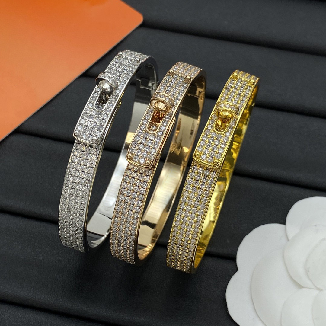 Full Diamonds Jewellery Bracelet Designer Classic Letter Bracelet Letter Bracelet Jewlery Designer for Women 18k Gold Rose Gold Silver Tri-Colour Chic Bangle