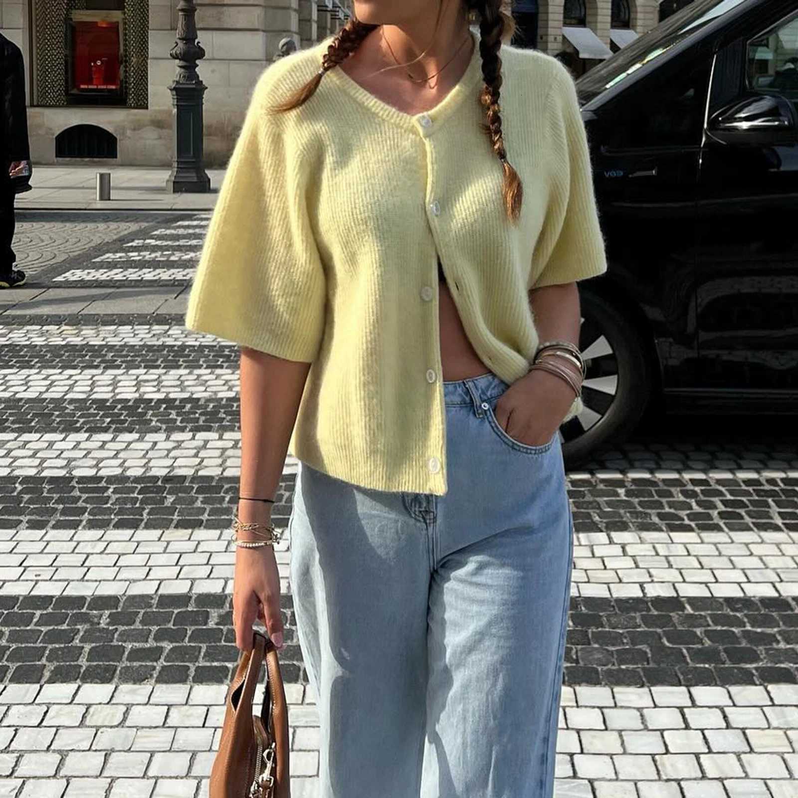 2K Women Cardigan Sweaters Short Sleeve Button Down Ribbed Knit Crop Top Fall Winter Going Out Sweater Female Knit Tops X250724
