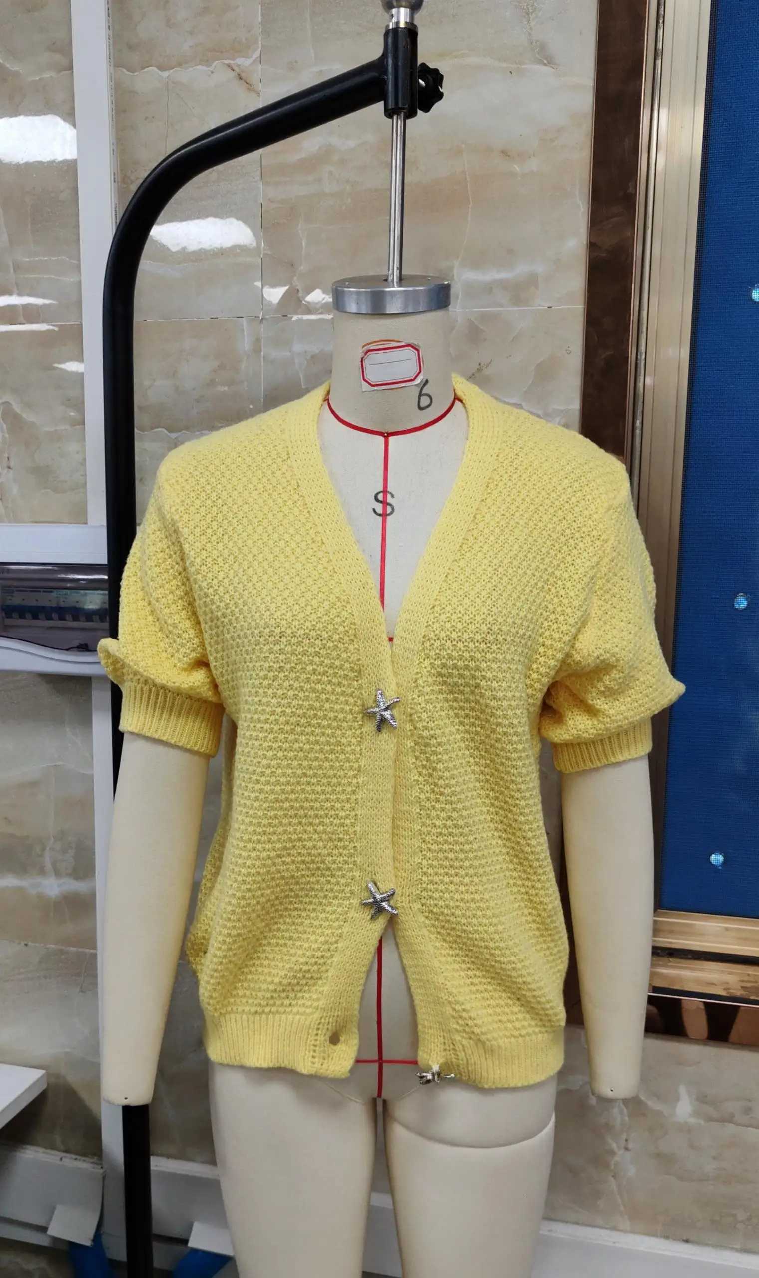 Womens Lightweight Knit Cardigan Solid Color Short Sleeve Front Starfish Button Down Loose Tops for Spring Autumn Streetwear X250724