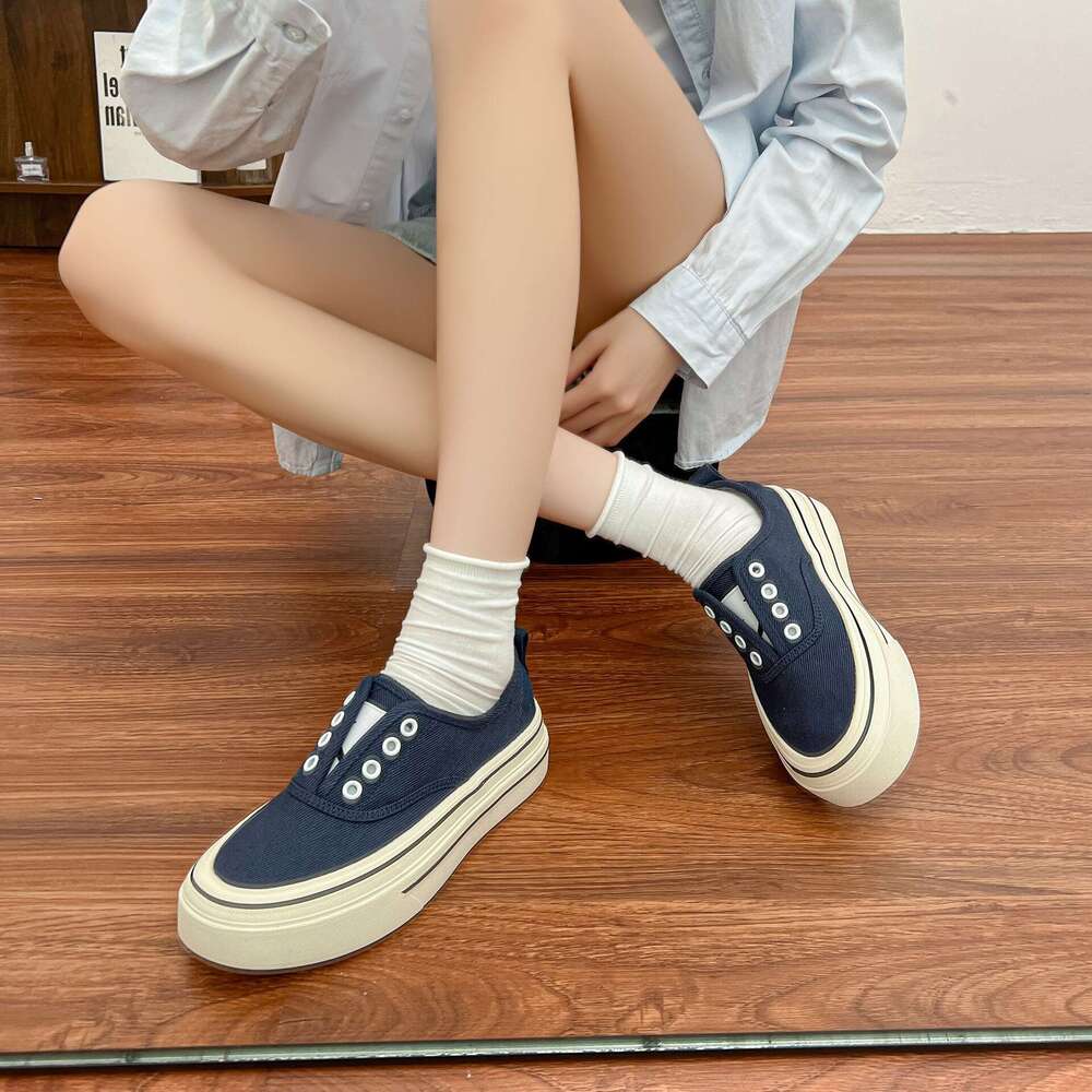Summer New Thick-Soled Casual for Women, Versatile Flat Shoes with High-End College Style