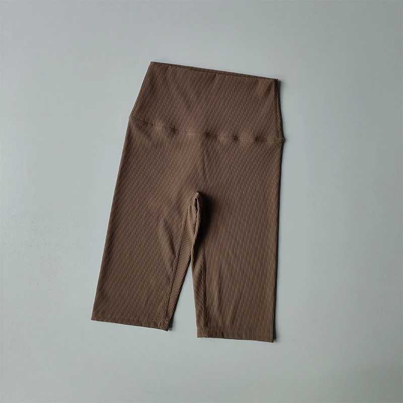 New High-waisted Hip Lifting Pants for Sports Running Womens Summer Five-point Shorts Fitness Yoga Suits Outdoor Wear XJ250724