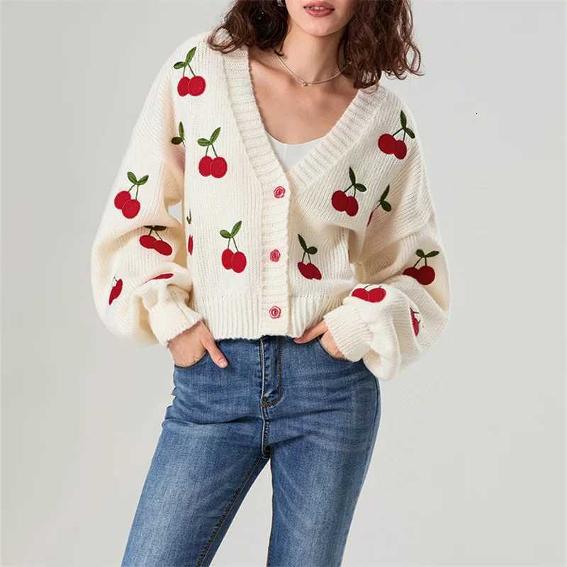 2024 Winter Fashion Patchwork Long Sleeve Short Cardigan Women Y2K Embroidery Cherry Cardigan Street Casual Knitwear Sweater X250724