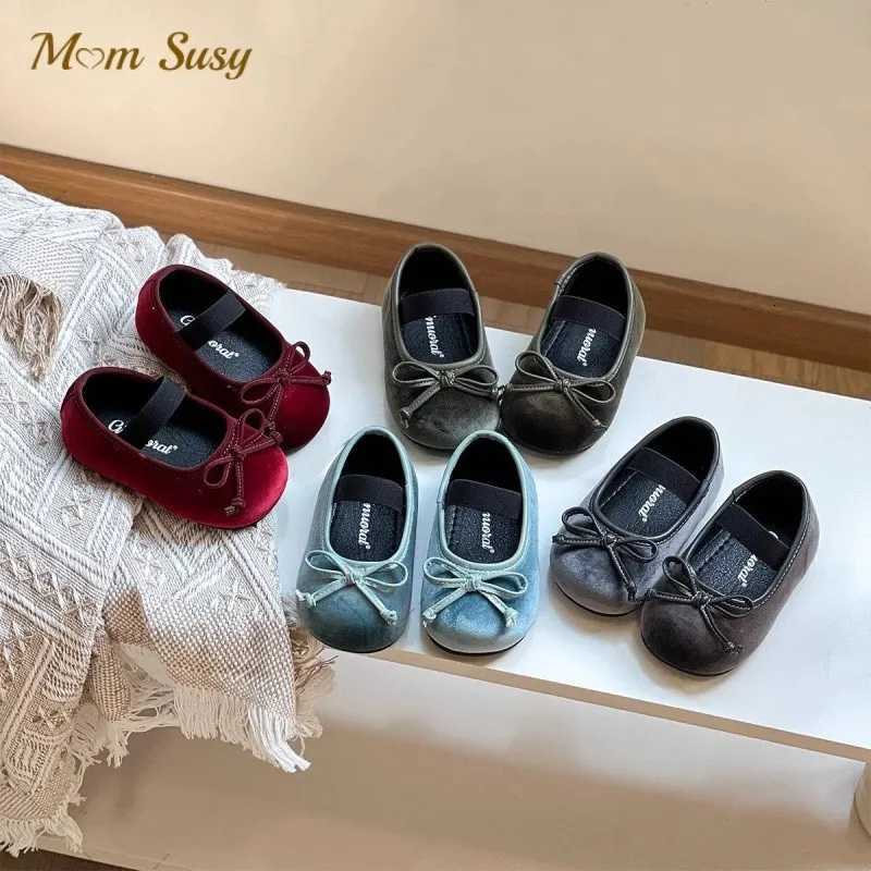 Fashion Baby Girl Princess Band Velvet Shoes Infant Toddler Child Flat Bow Shoes Soft Bottom Spring Autumn Summer Christmas XJ250724
