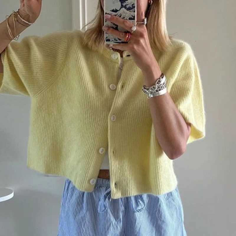 100% Cotton Yarn Y2K Vintage Loose Fit Button Up Knitted Sweater Women Short Sleeve Cardigans X250724