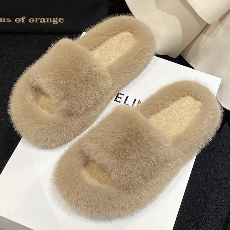 Winter Fluffy House Slippers Women Korean Home Fur Slippers for Women Flat Platform Cozy Fuzzy Indoor Shoes Trend Slides 240911