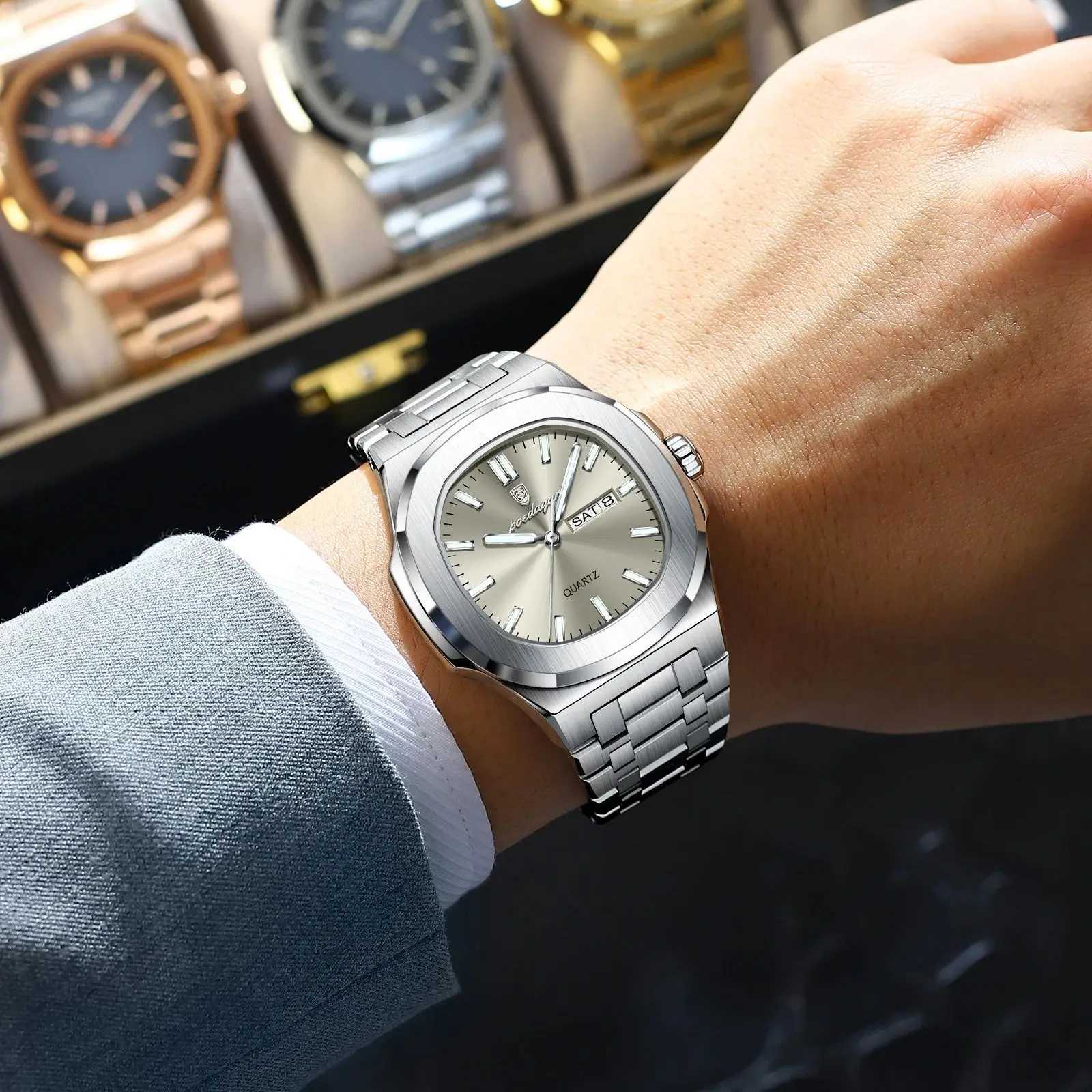 POEDAGAR Trendy Casual Wristwatch For Men Week Date Stainless Steel Man Watch Luminous Waterproof Luxury Quartz Men Watches + Box W250724