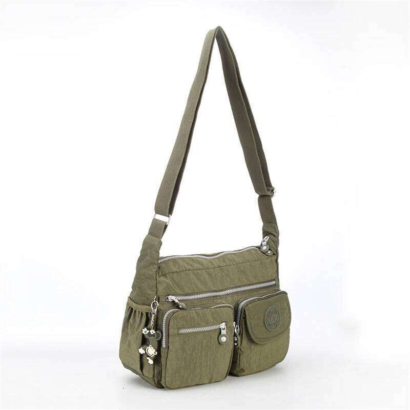 High Quality A4 Men Women Shoulder Messenger Bag Cross Body Large Capacity Purse Waterproof Lightweight Green Blue Purple M0938