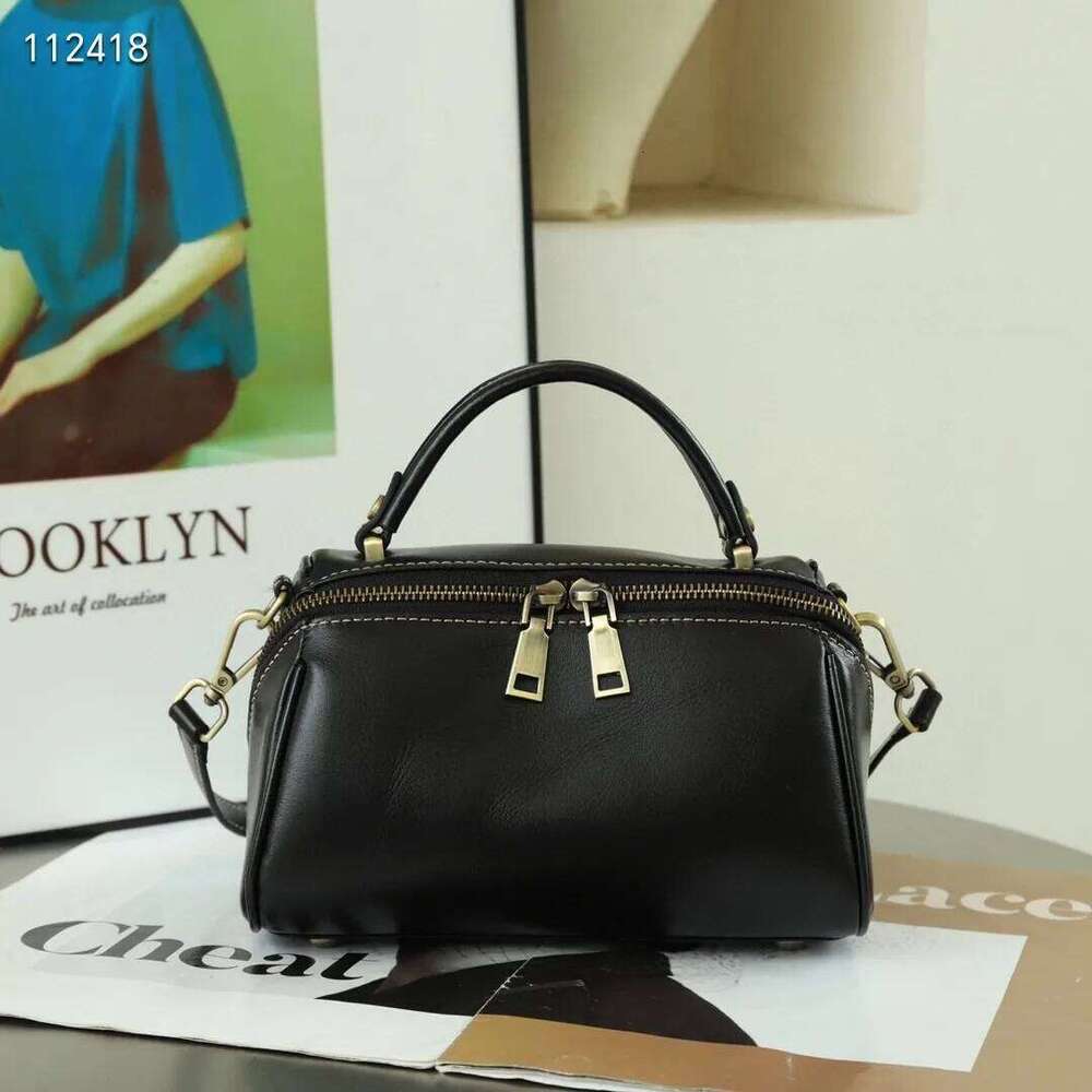 Small Real Cow Tote Women Oilwax Genuine Leather Handbag Solid Pattern Ladies Shoulder Or Crossbody Bag