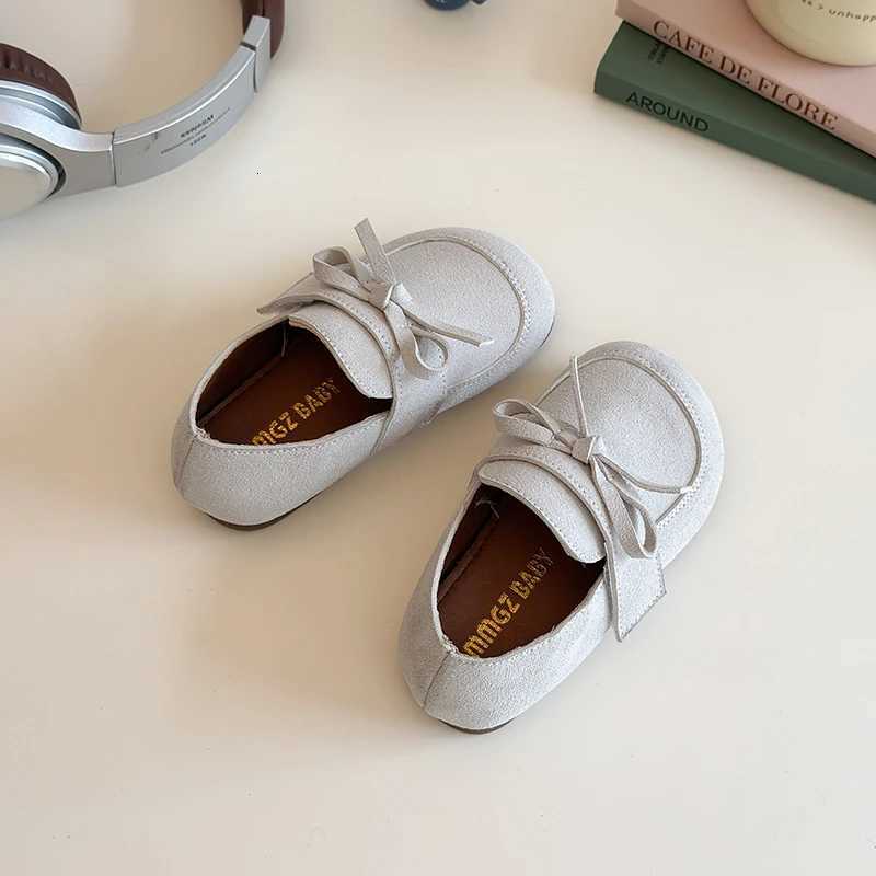 Fashion Kids Shoes For Girls Children Leather Shoes British Style Boys Loafers Baby Toddler Suede Sneakers Walkers Comfort Flats XJ250724