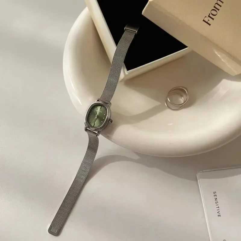 Small Oval Dial Green Watch Simple Stainless Steel Ladies Wristwatches Brand Women Luxury Gift Quartz Watch Dropshipping W250724