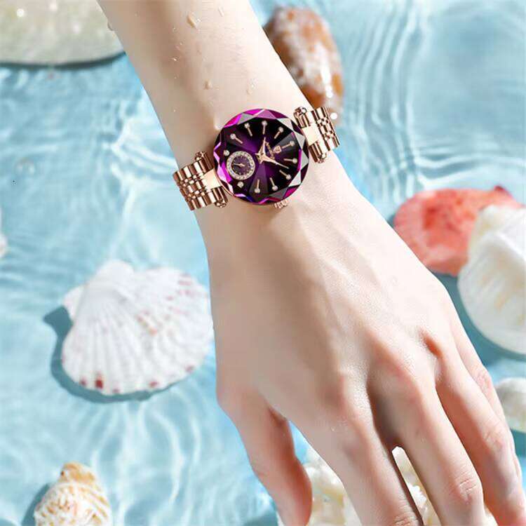 DHwatches POEDAGAR New Women's Simple Quartz Steel Band Set Dia Rose Gold Watch